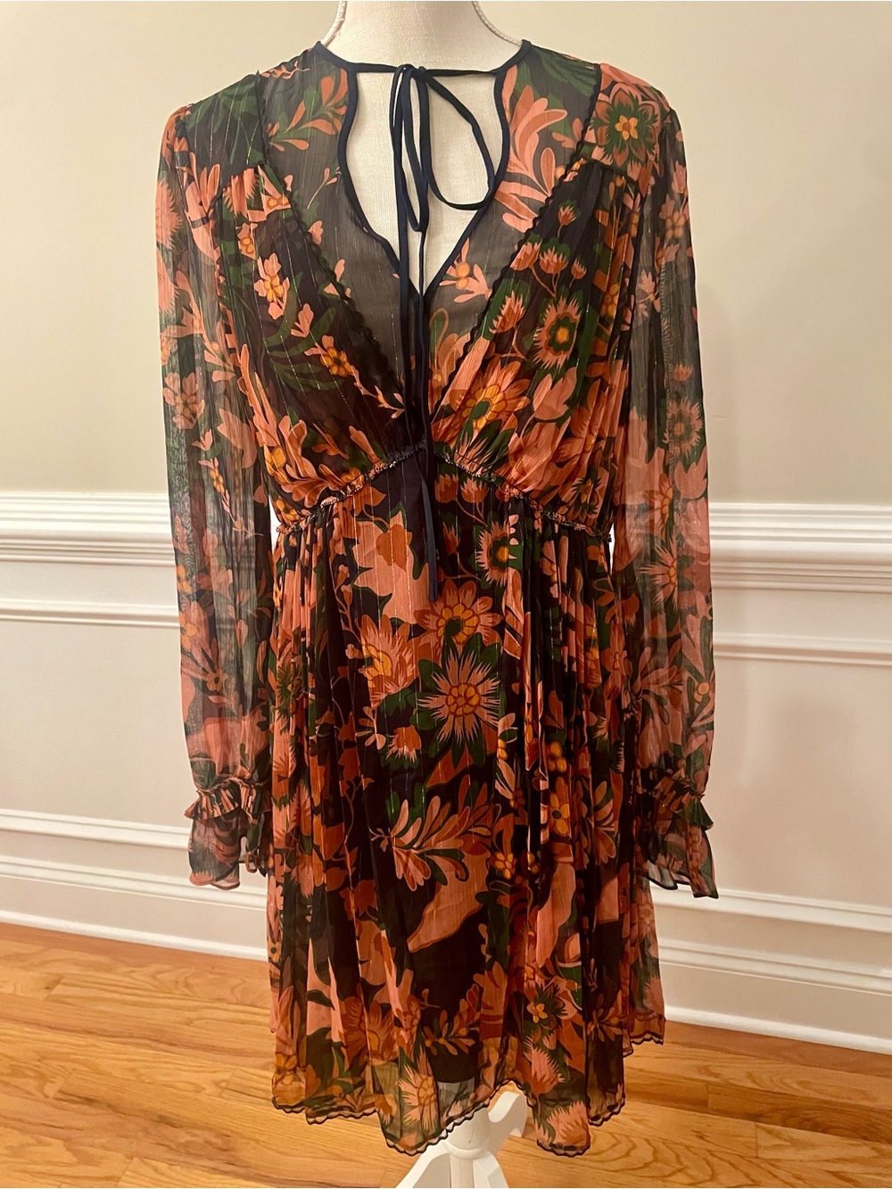 Coach Forest Orange Green Floral Print Pleated Long Sleeve Tie Neck Dress Size 6